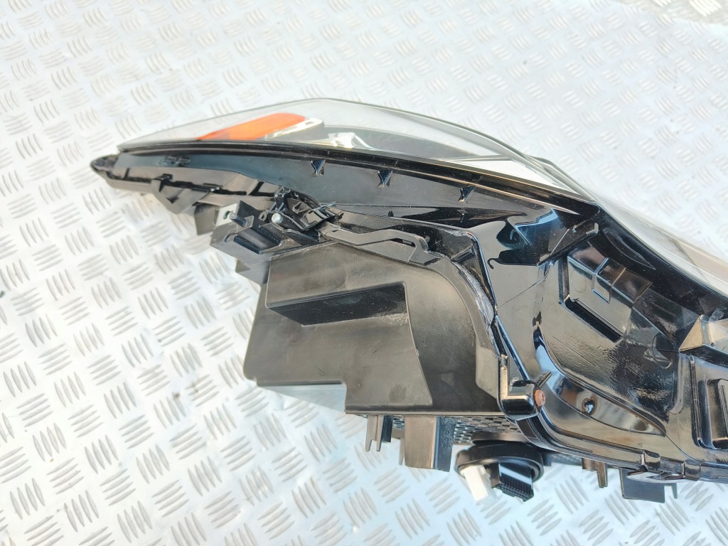 Lexus rx rx350 rx450h 2016-2019 фара фара перед правий full led америка в Україні