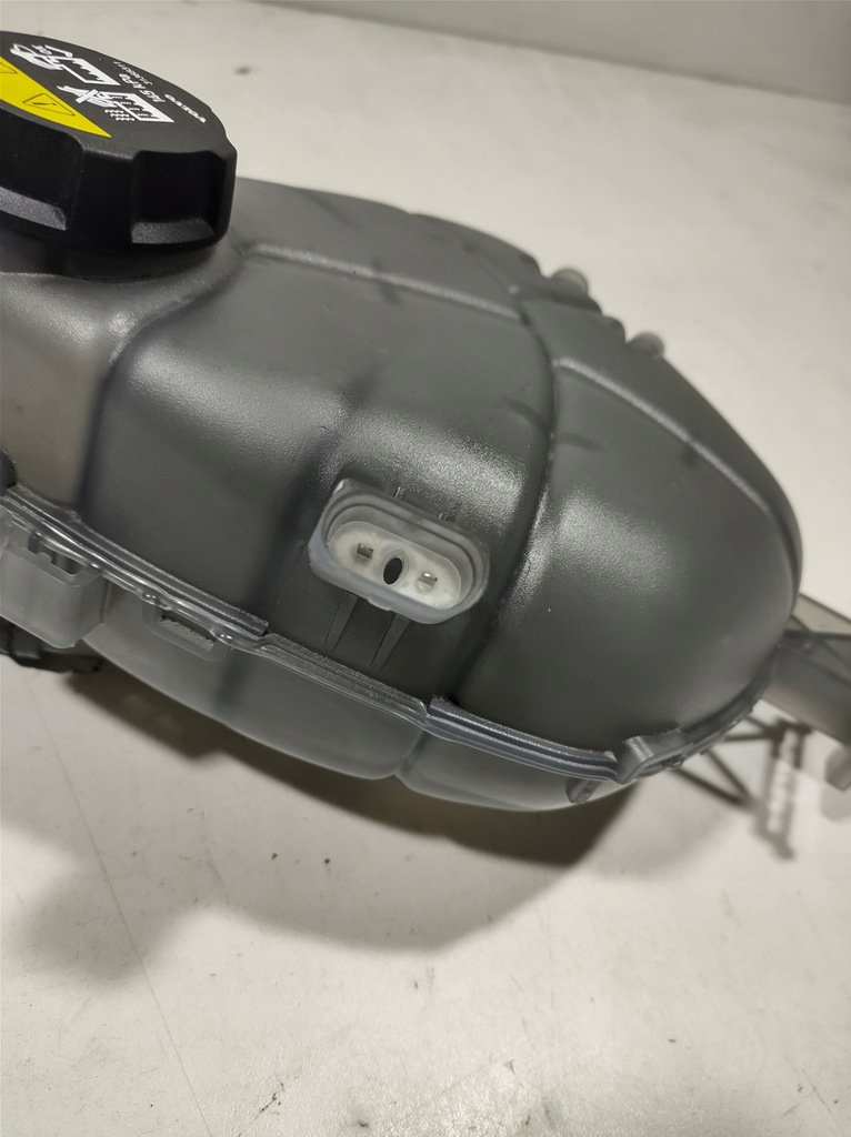 фото №5, Volvo xc40 21r бачок розширювальний рідина 31686047