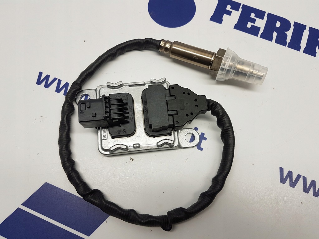 фото №1, Mercedes benz actros mp5 nox датчик a0111536128