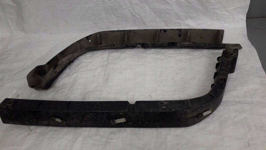 фото №10, Seat ibiza iii напрямна бампера задня правий 6l6807864g