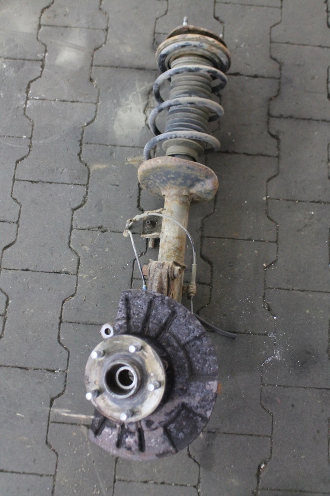 фото №1, Амортизационная стойка правый перед grand vitara ii 2.4b 04-15