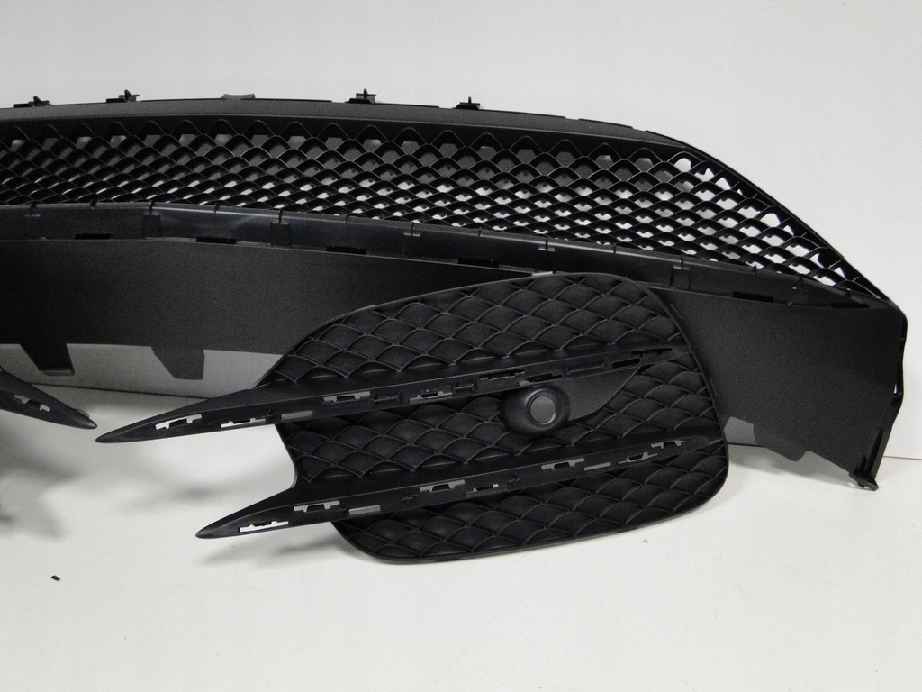 фото №15, Mercedes v klasa w447 447 решётка левая w бампер передний amg