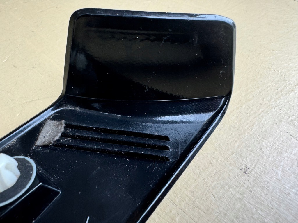 фото №10, Toyota rav4 v 5 19r- захист стійка права молдинг