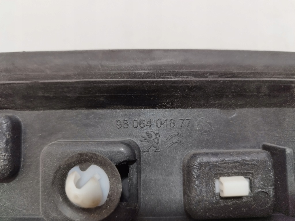 фото №8, Peugeot 2008 i молдинг дахова ліва 9806404877