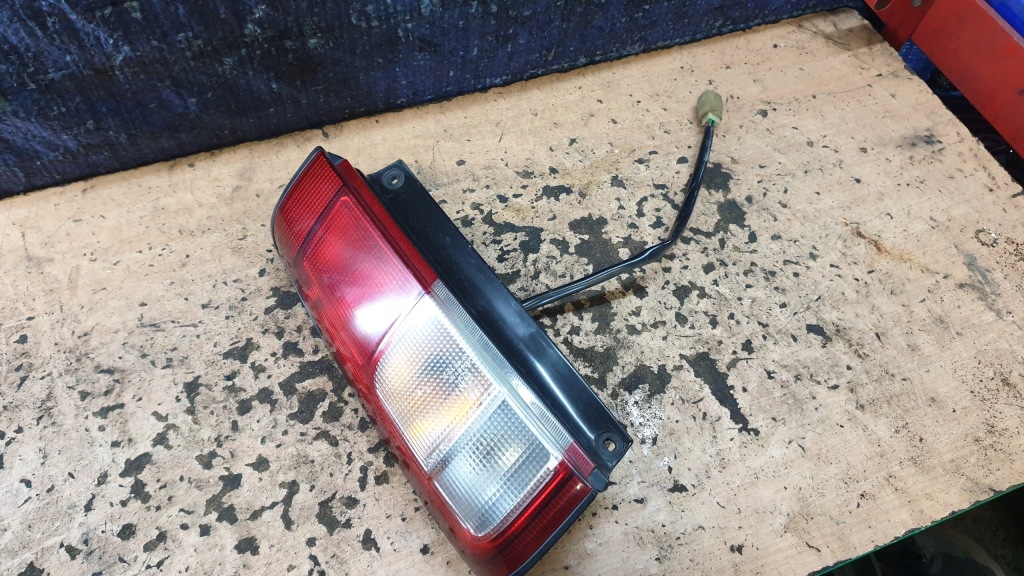 фото №1, Suzuki ignis i лампа левый задняя задняя 3d