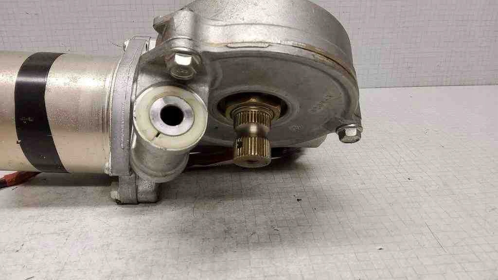 фото №7, Электрический усилитель руля toyota verso _r2_ f19010f010 2.0l