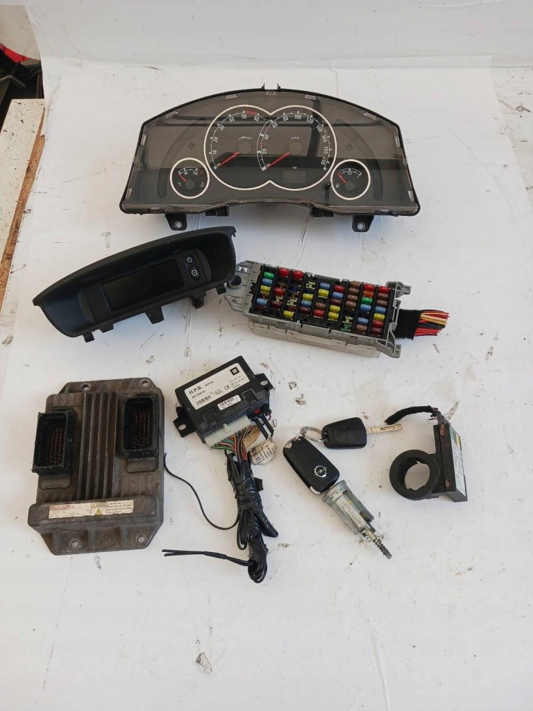 фото №1, Набір стартовий opel meriva a 1.7 cdti 98021570