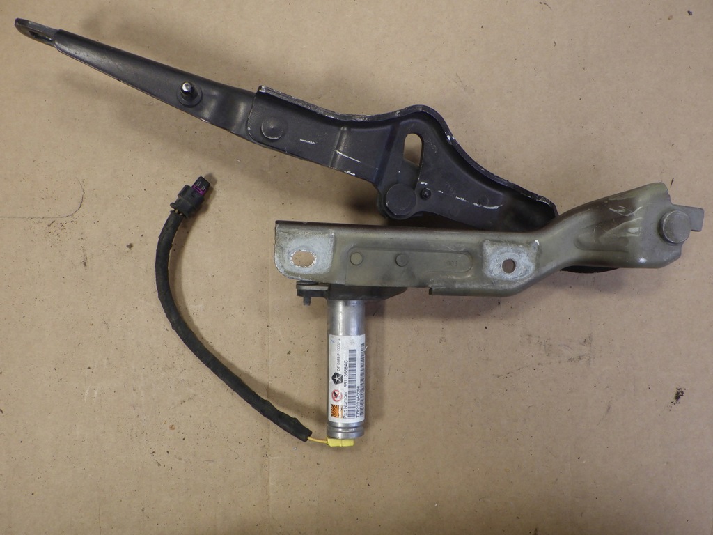 фото №5, Lancia thema ii петля капот левый