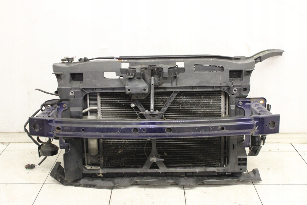 фото №1, Pas передний радиатор mazda 5 v 2005-2010r 2.0 d