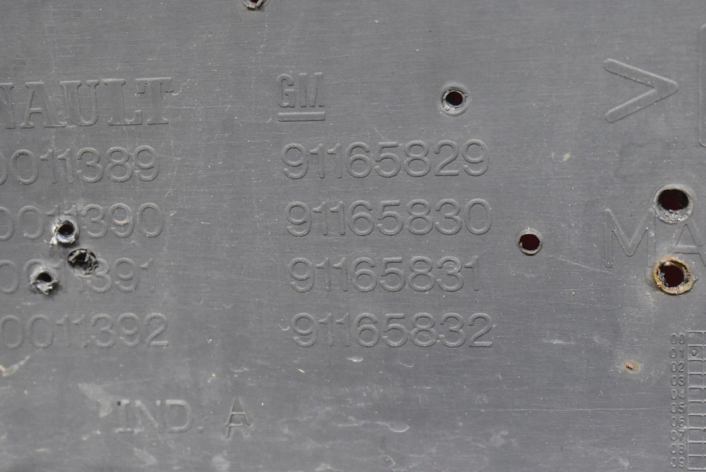 фото №15, Бампер перед передний чёрный opel vivaro 1 i 02-06