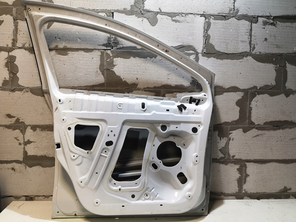 фото №9, Дверь левый перед renault zoe 801532090r