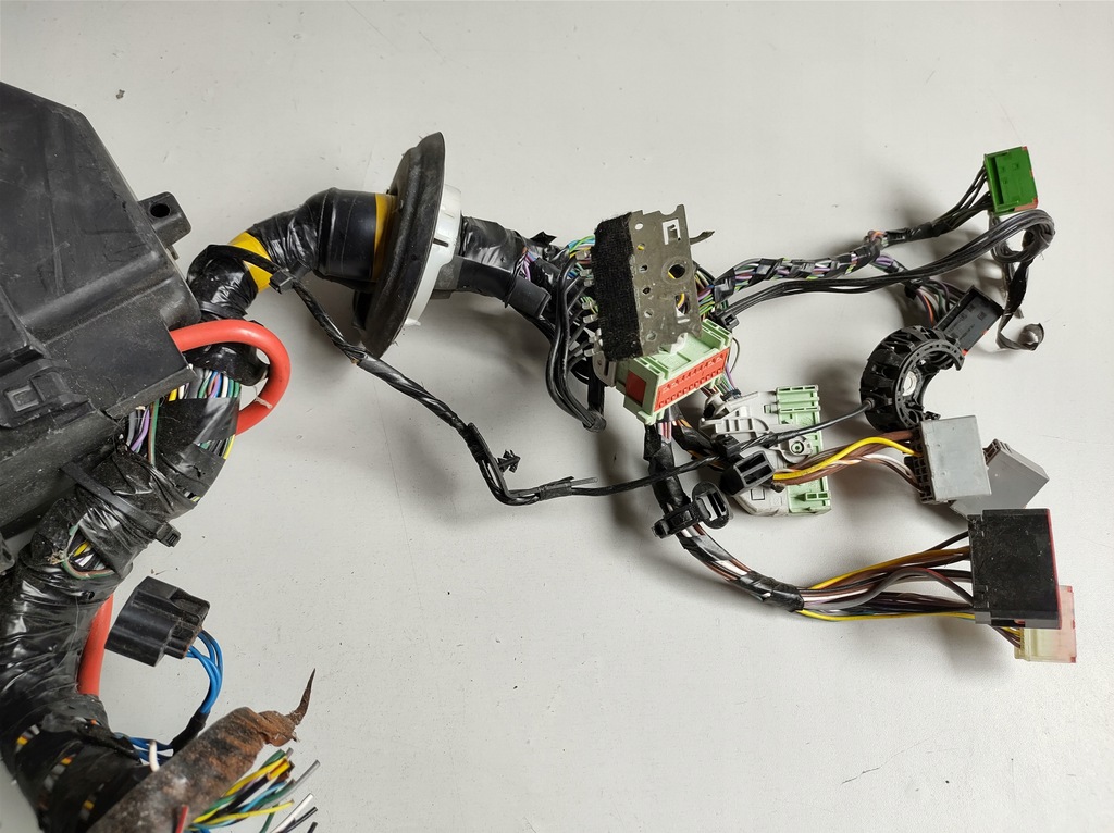 фото №8, Jaguar xe коробка предохранителей gx73-14a076-da