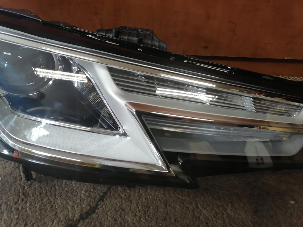 фото №7, Лампа права фара правий audi a4 b9 bi-xenon