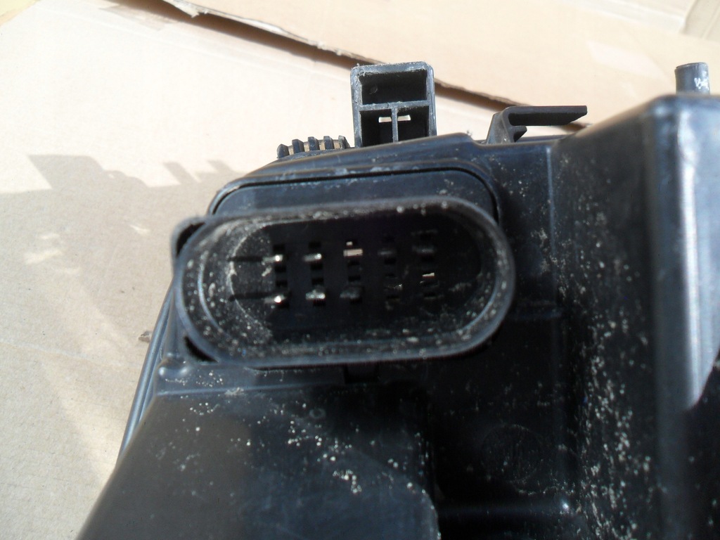 фото №13, Ford c-max mk1 лампа правая передняя 1ee270600-02