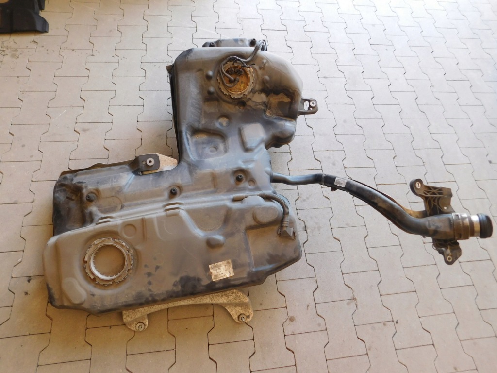 фото №1, Audi a7 2011 3.0tdi бак топлива 4g8201021ab