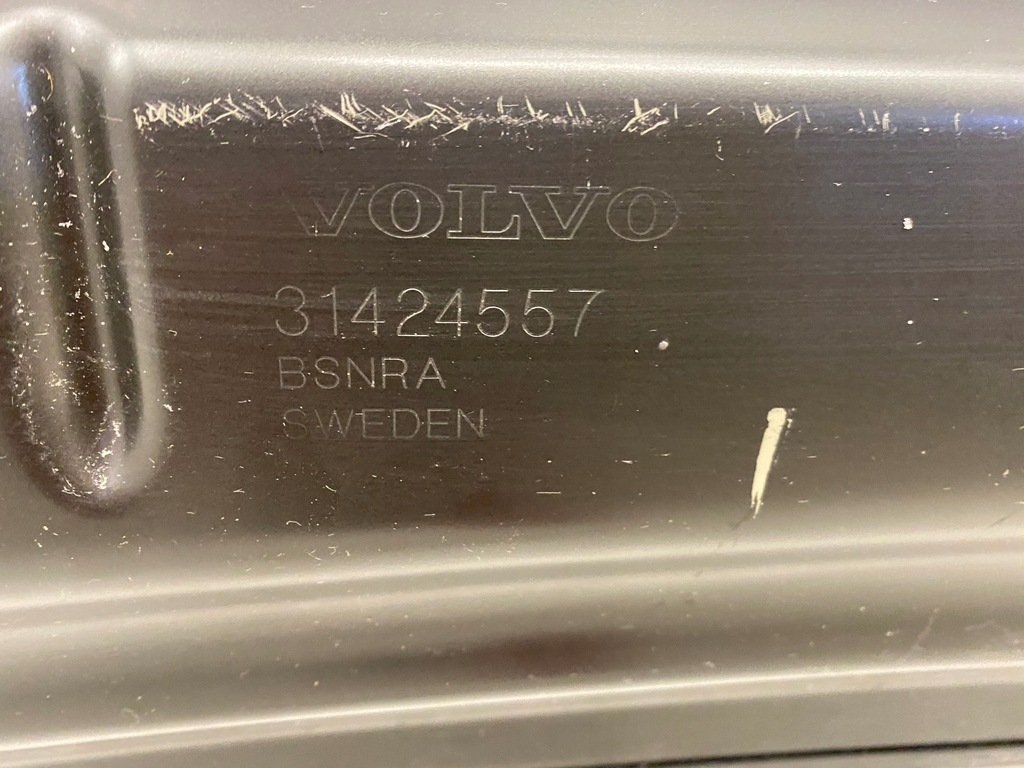 фото №8, Volvo xc60 капот 16 -