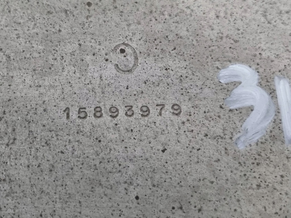 2007 cadillac escalade накладка тепловая выхлоп 15893979 с Разборки