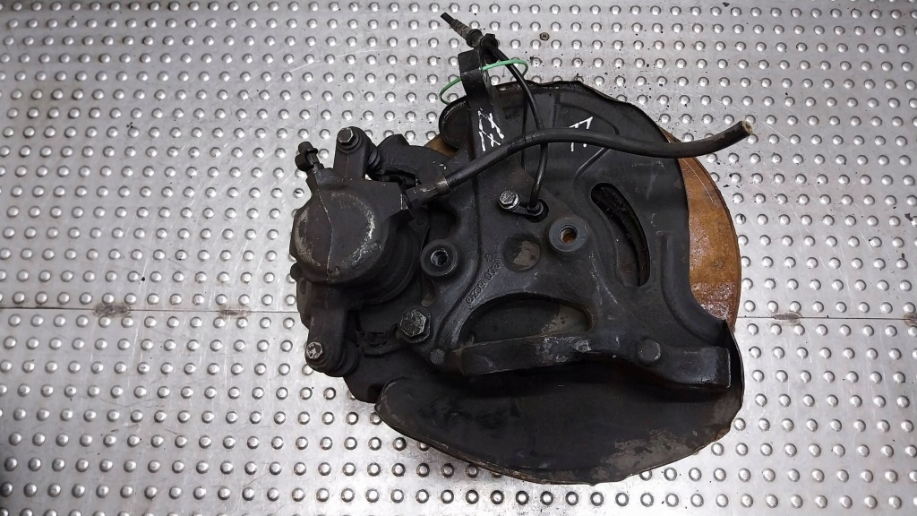 фото №3, Поворотний кулак ступиця супорт лівий перед 20900 mercedes w203 w209 slk r171