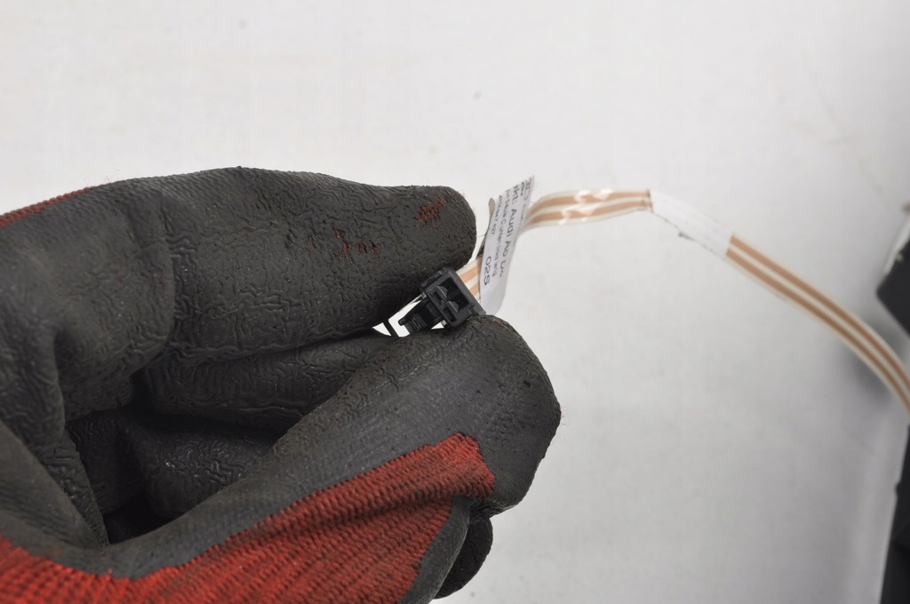 фото №8, Audi a8 d4 long молдинг порог левый задняя 4h4864607