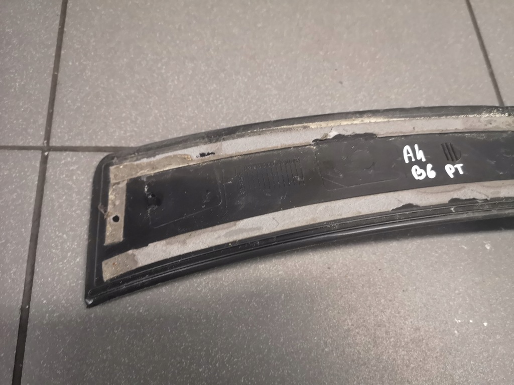 фото №9, Защита накладка порог правая audi a4 b6 8e0853376