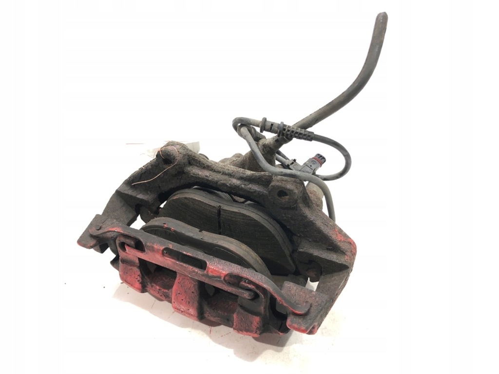 фото №1, Суппорт перед правый mercedes c208 55 amg 97-03 5.5b