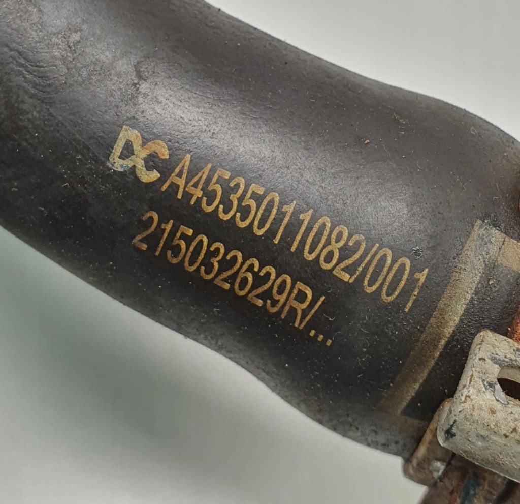 фото №3, Патрубок труба води renault twingo iii 1.0 215032629r