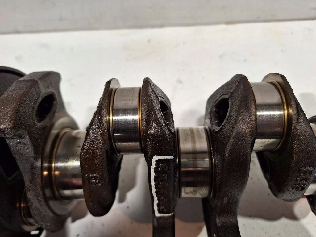 Wał коленчатый 55561959 opel corsa d a12xer номинал в Украине