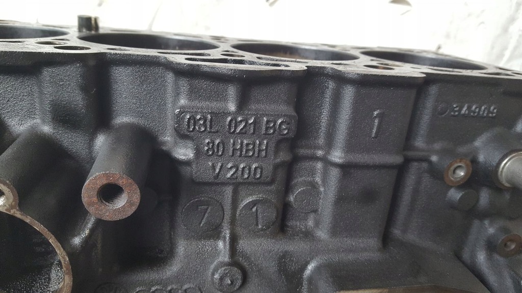 фото №6, Блок двигателя cag audi a4 2,0 tdi