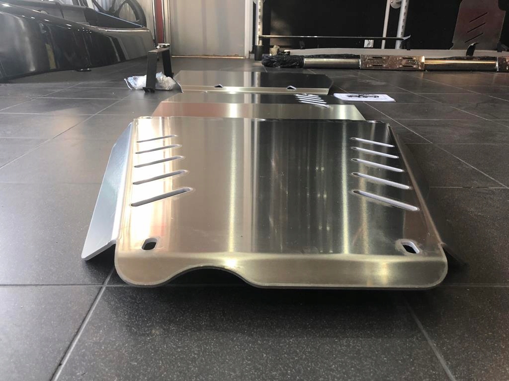 фото №7, Защита двигателя защита aluminiowe радиатор suzuki grand vitara