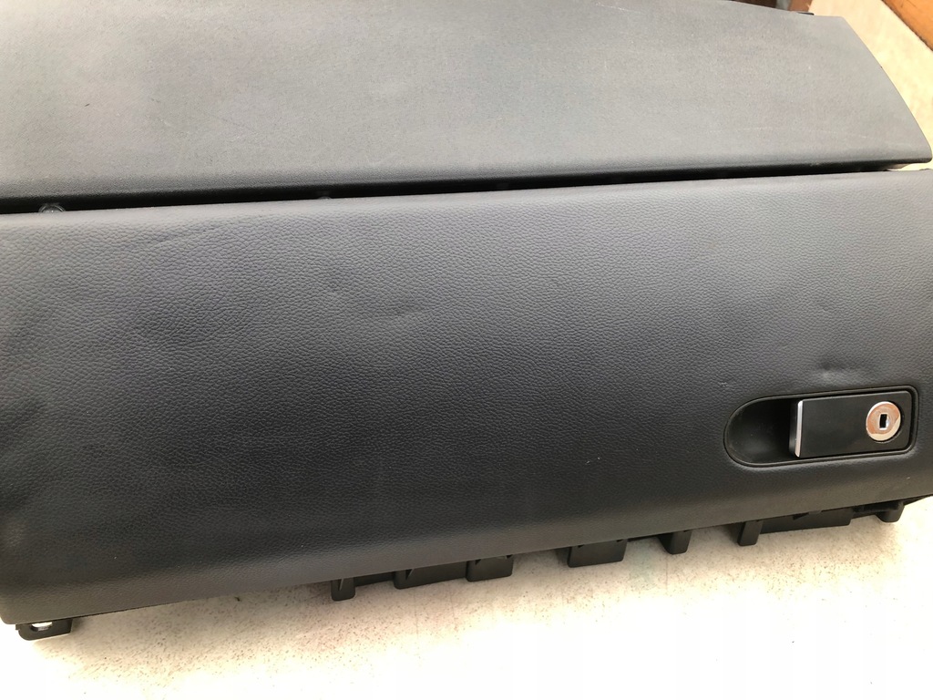 фото №1, Mercedes бардачок пасажира 105017270