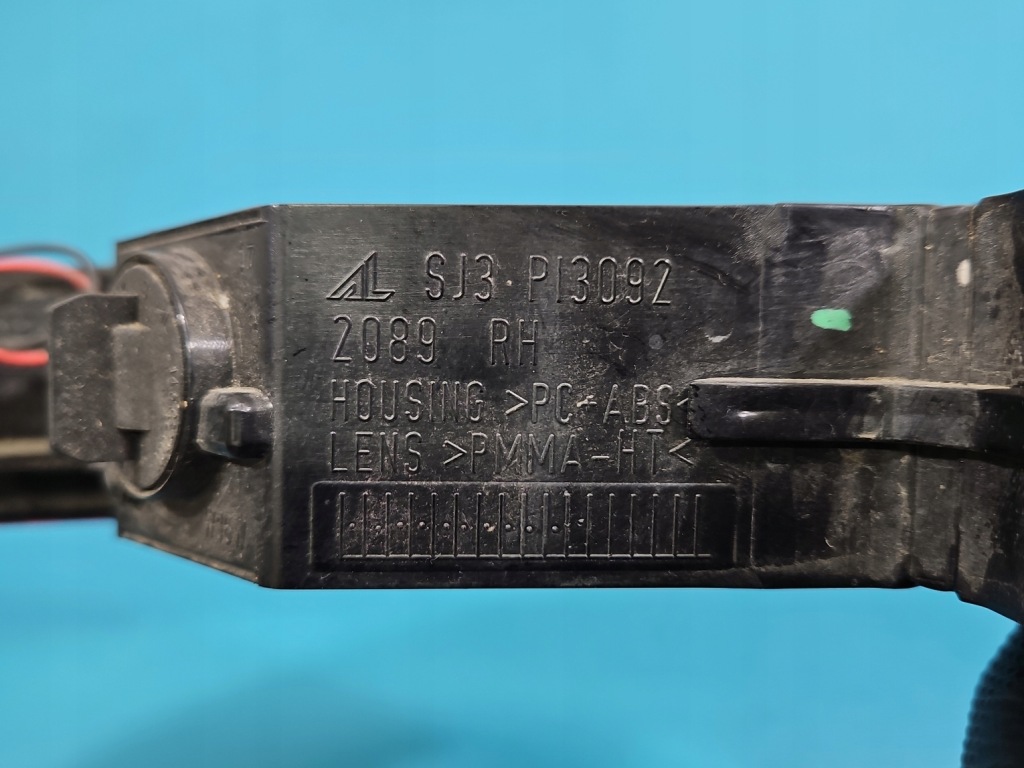 Лампа задній права бампера протитуманна audi q7 ii 4m 4m0945096a Київ