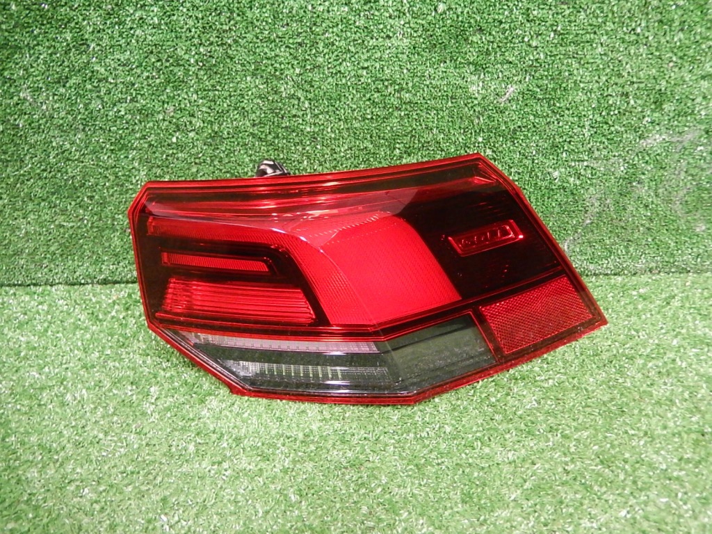 фото №1, Лампа правый задняя vw golf viii 8 hb led