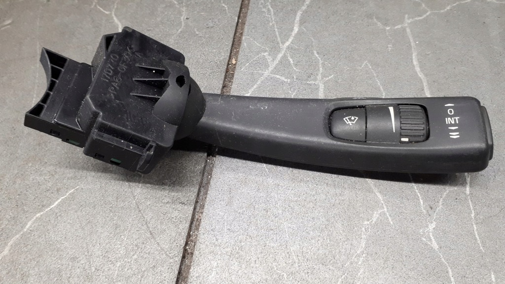 фото №1, 17d770 перемикач двірник volvo v50