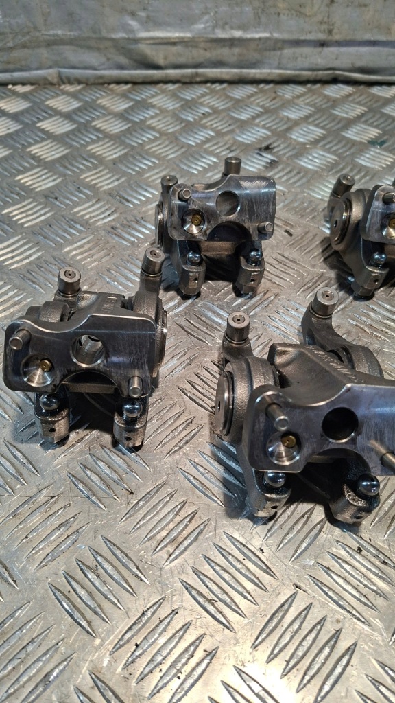 Толкатель клавиатура клапана scania 1782106 в Украине