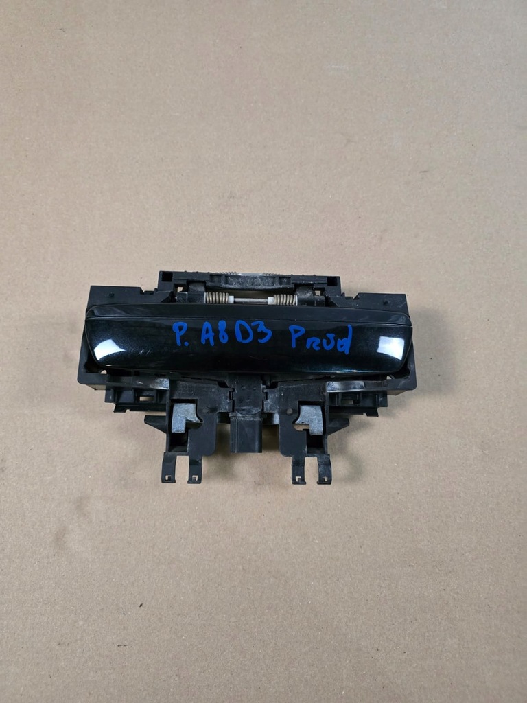 фото №1, Ручка наружная дверь правый перед audi a8 s8 d3