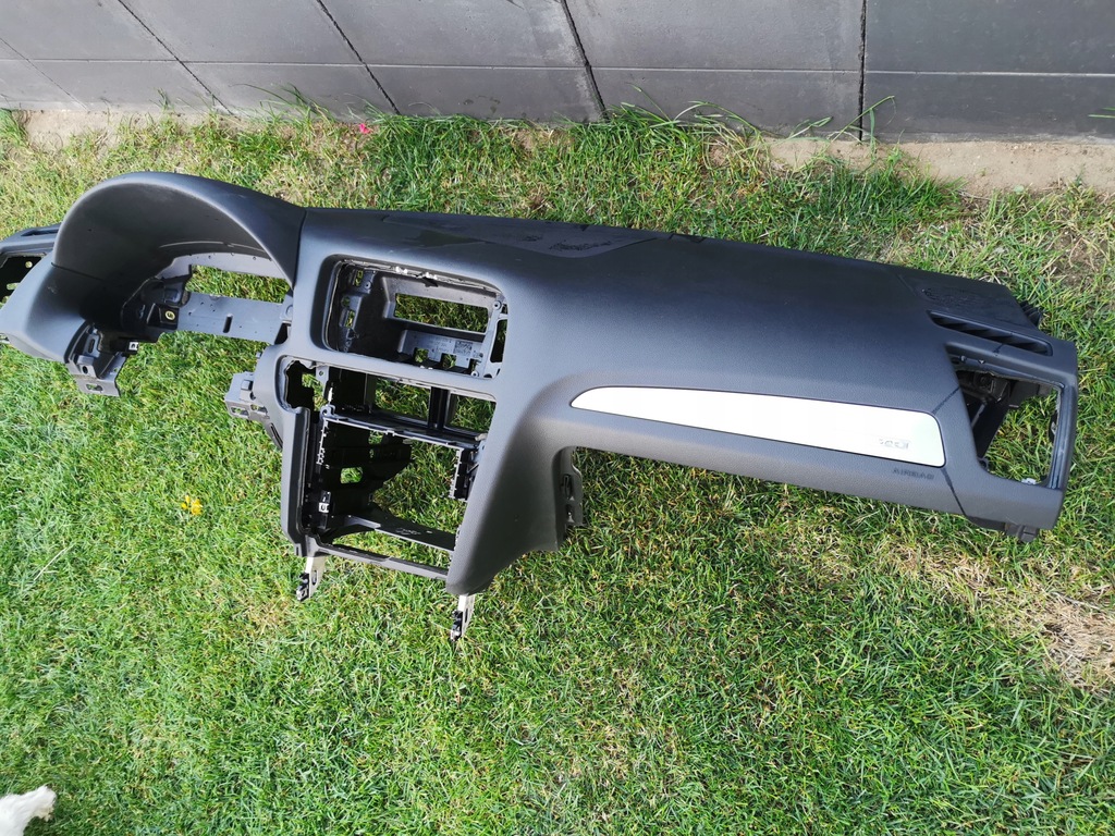 фото №8, Приборная панель консоль подушка безопасности пассажир audi q5 8r