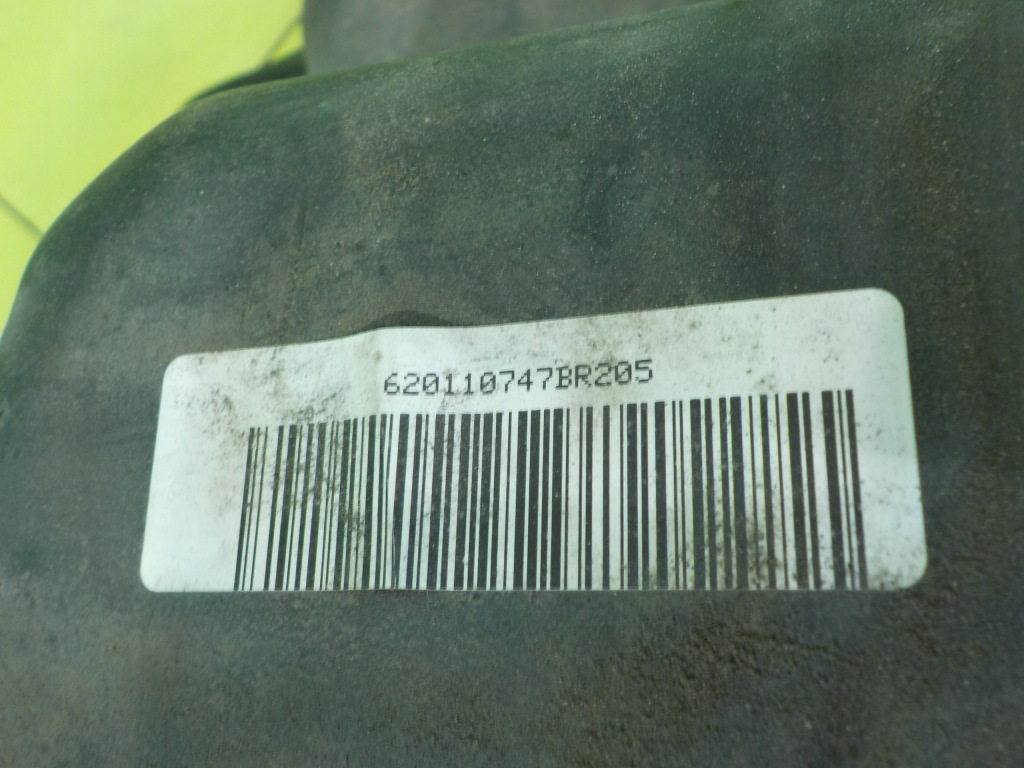 Mercedes c w205 2.1 cdi 15r sedan 4d бак adblue a2054706901 Недорого