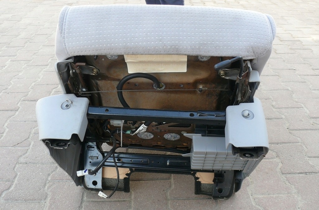 фото №7, Сиденье пассажира правый перед nissan quest iii 02-09