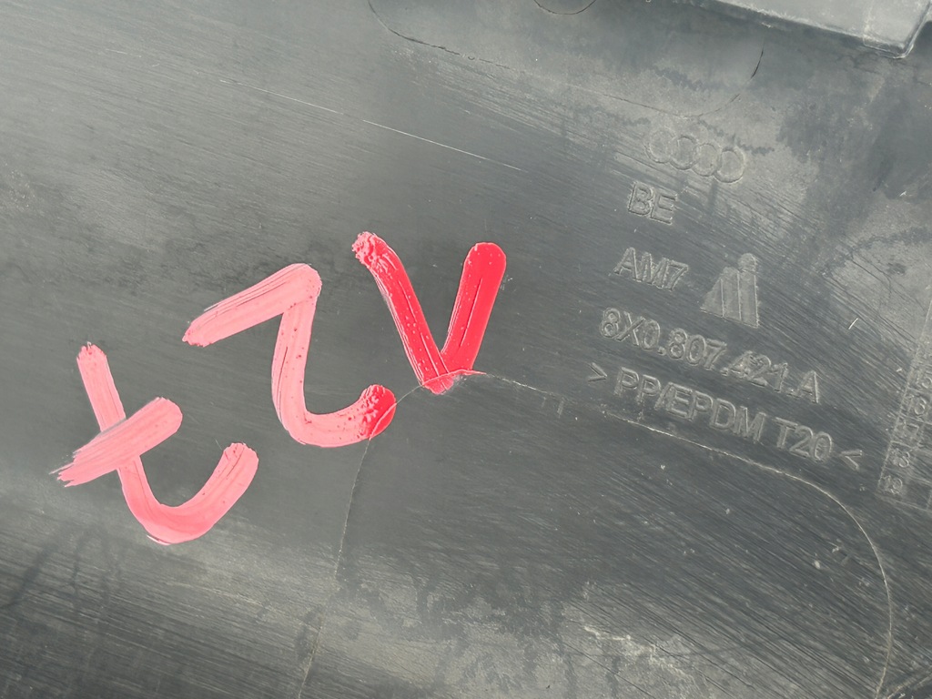 фото №11, Audi a1 8x спойлер бампера задняя 8x0807421a