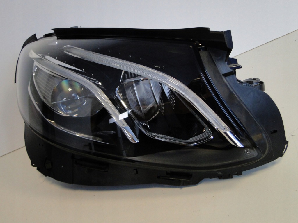 Mercedes e 238 w238 дорестайлинг  фара правый  led high performance Цена