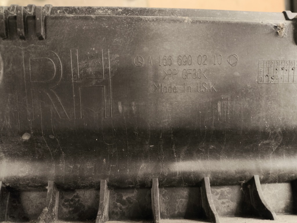 фото №9, Молдинг поріг підніжка правий mercedes ml w166