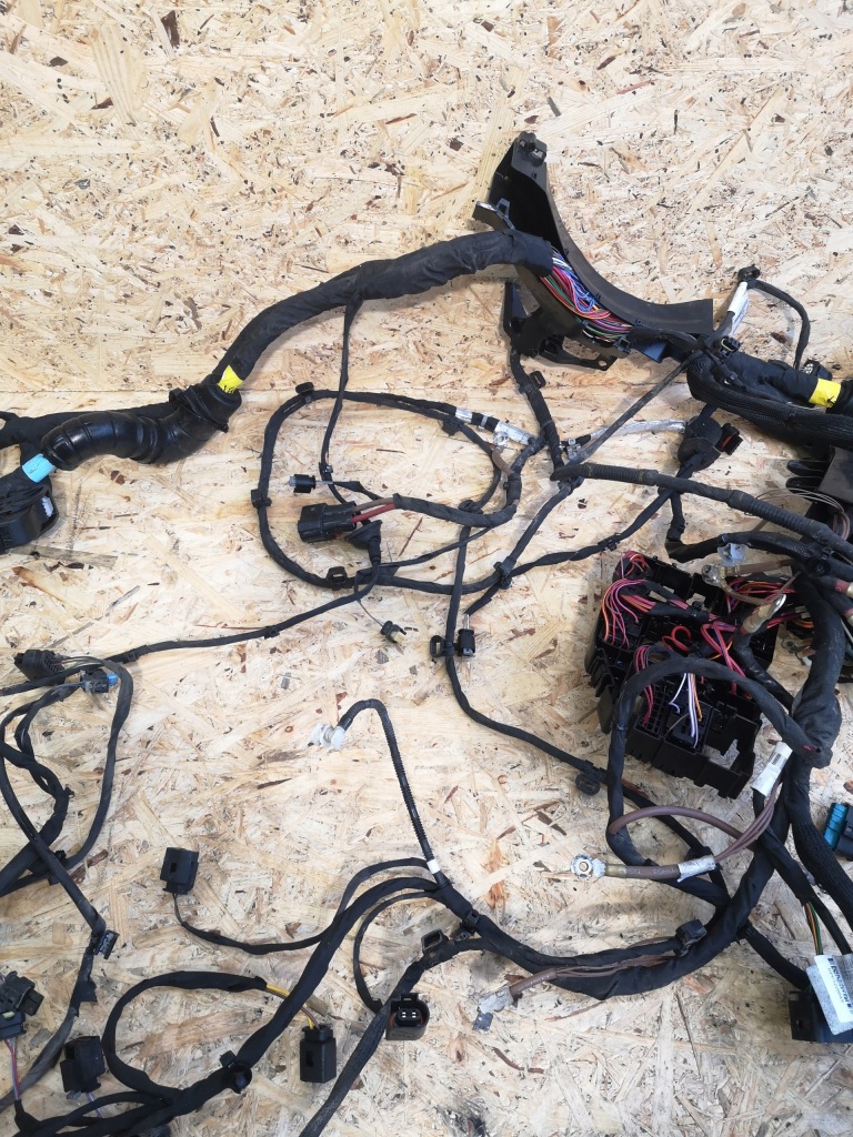 фото №6, Mercedes glb w247 электропроводка отсек двигателя 2.0d a1775401125