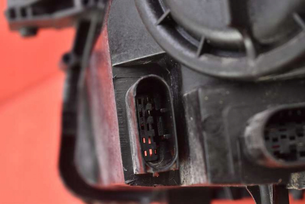 Купити Фара правий лампа перед лінза uk 1305235872 mercedes s-klasa w221