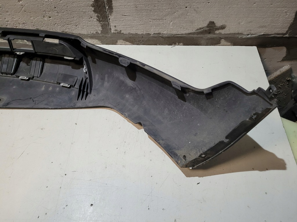 фото №8, Спойлер накладка бампера перед volvo xc40 ii 17-