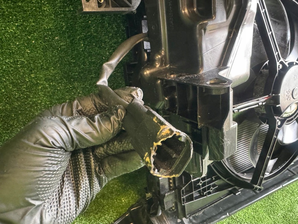 фото №10, Pas передний радиатор citroen c5 aircross