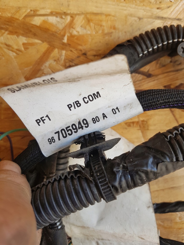 фото №7, Citroen c3 iii 1.6 blue електропроводка джгут відсік