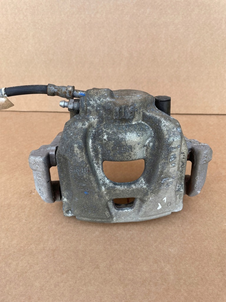 фото №1, Audi a5 8t суппорт тормозной левый перед