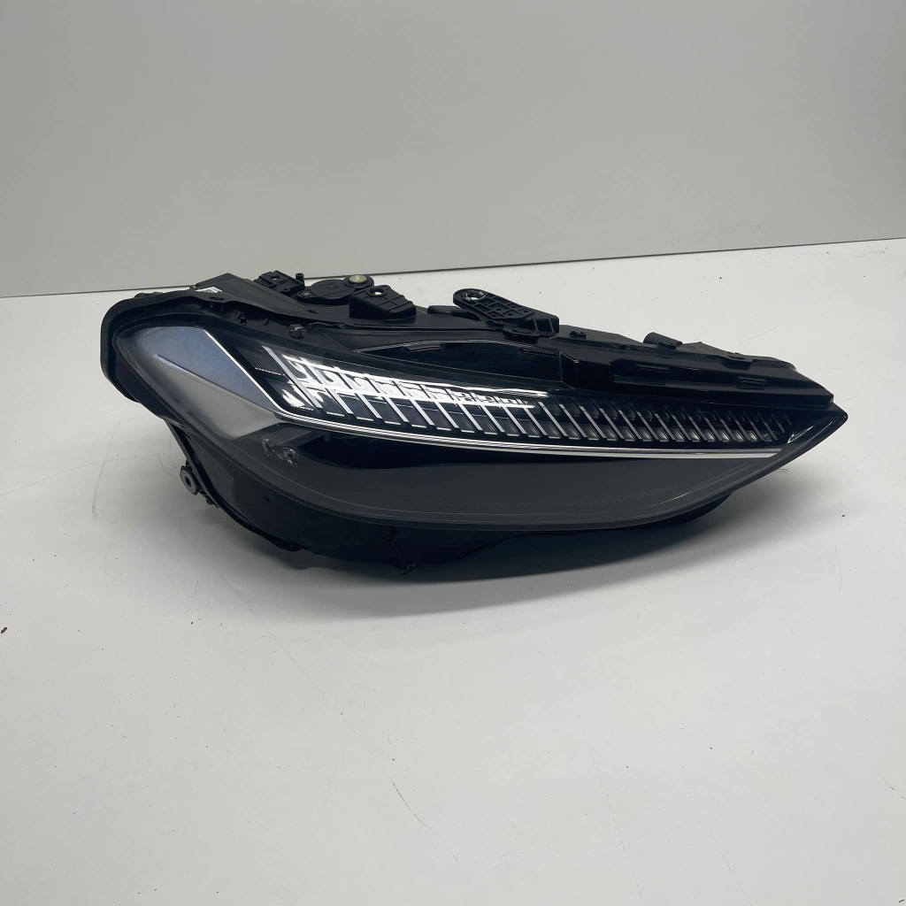 фото №1, Лампа audi a5 8b3941036 комплектна права