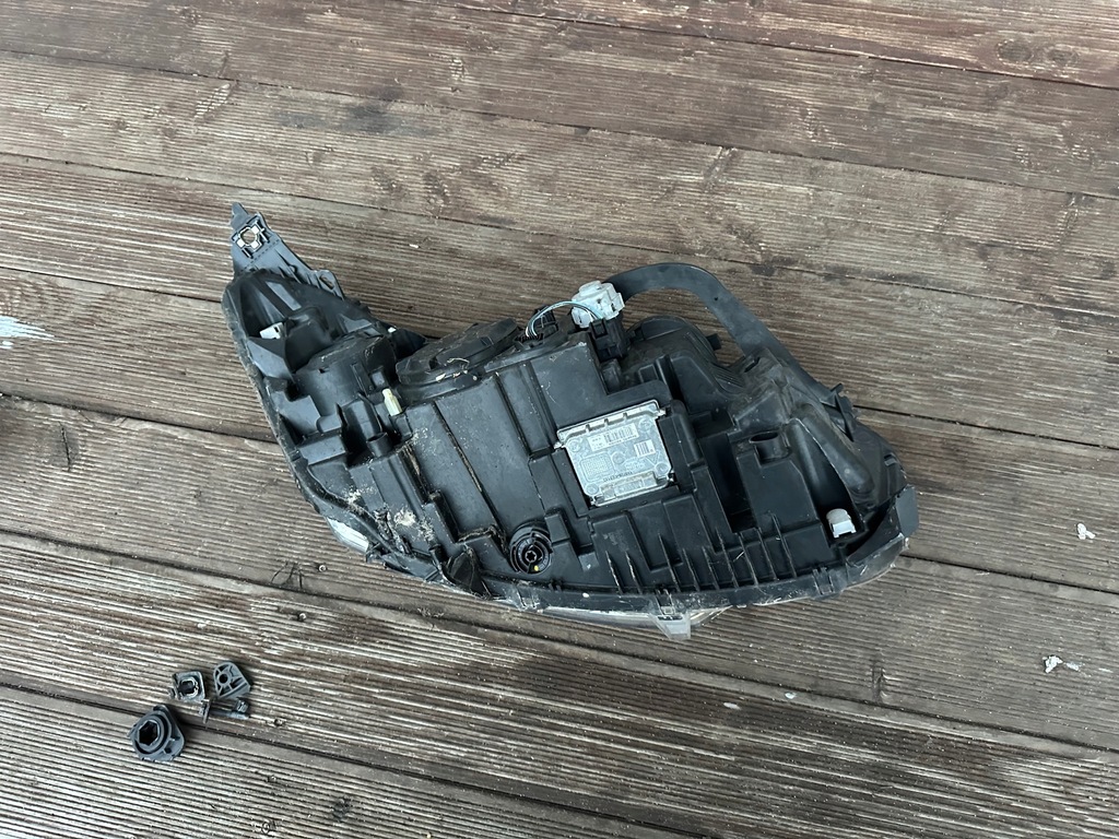 фото №6, Лампа ліва перед ксенон citroen c5 iii x7 08- 9689037880 комплектна