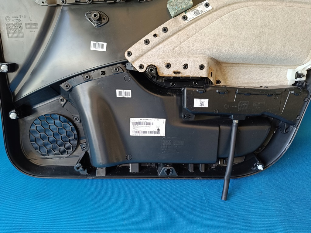 фото №13, Skoda kamiq 23r 1.5 tsi 110kw обшивка обивка дверь левый перед 655867013bp